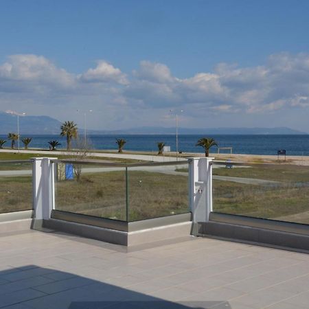 Pegasus Sea View Luxury Apartments Nea Vrasna Luaran gambar