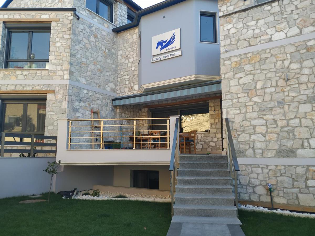 Pegasus Sea View Luxury Apartments Nea Vrasna Luaran gambar