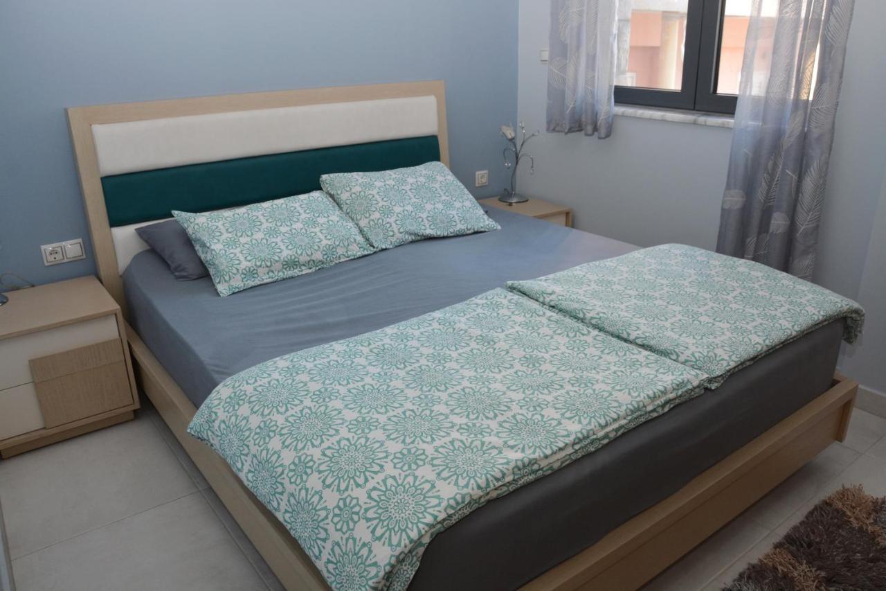 Pegasus Sea View Luxury Apartments Nea Vrasna Luaran gambar