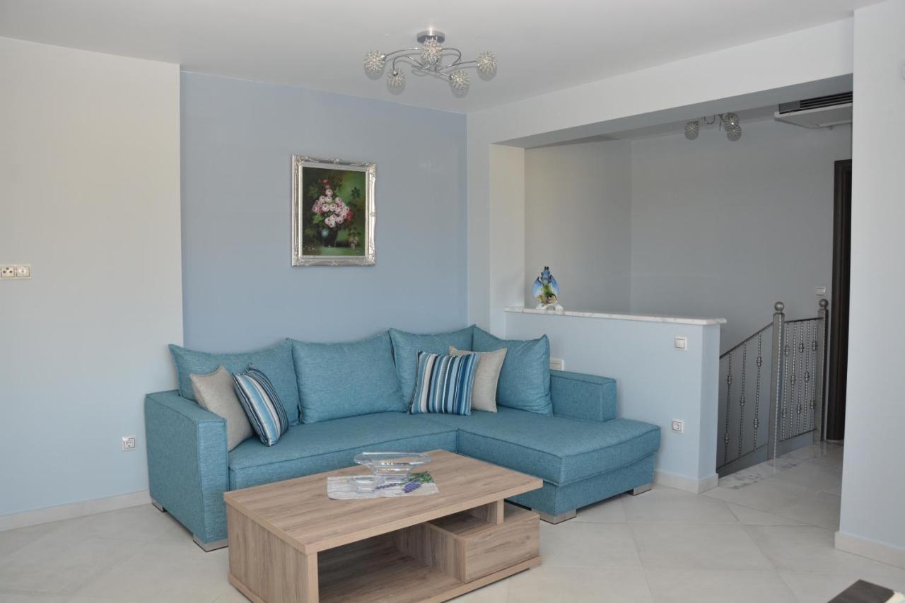 Pegasus Sea View Luxury Apartments Nea Vrasna Luaran gambar