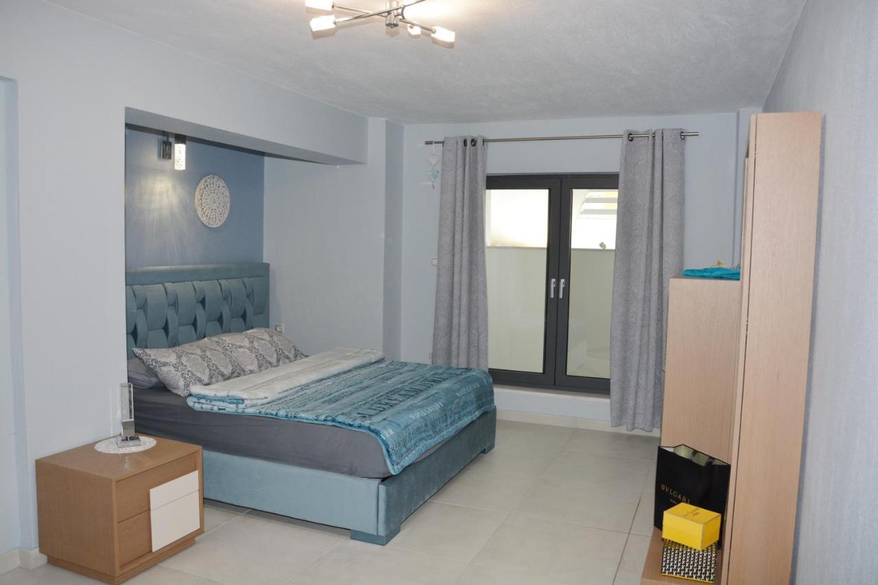 Pegasus Sea View Luxury Apartments Nea Vrasna Luaran gambar