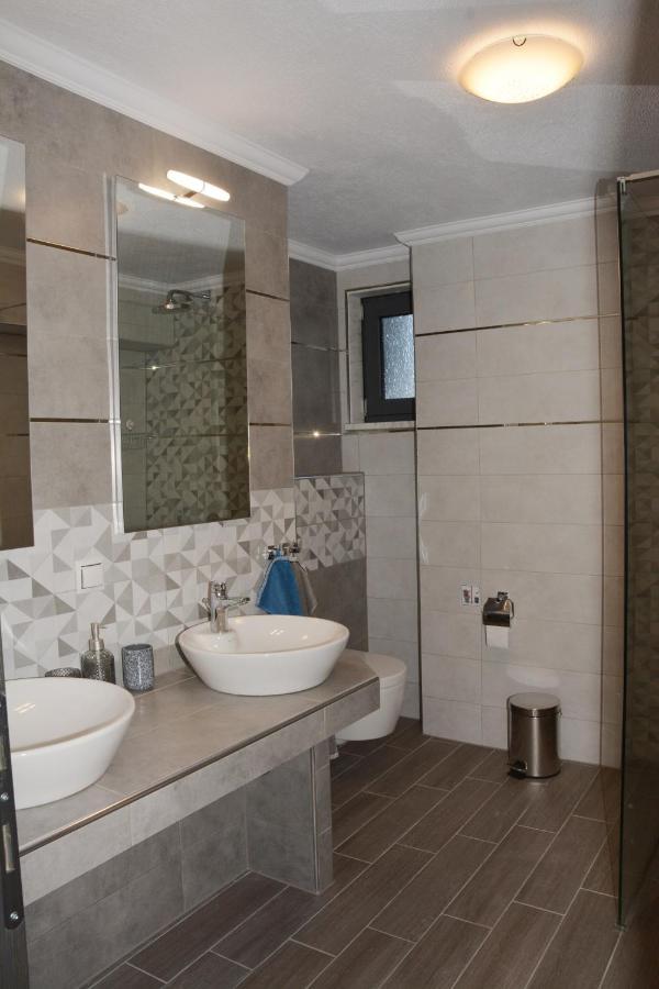 Pegasus Sea View Luxury Apartments Nea Vrasna Luaran gambar