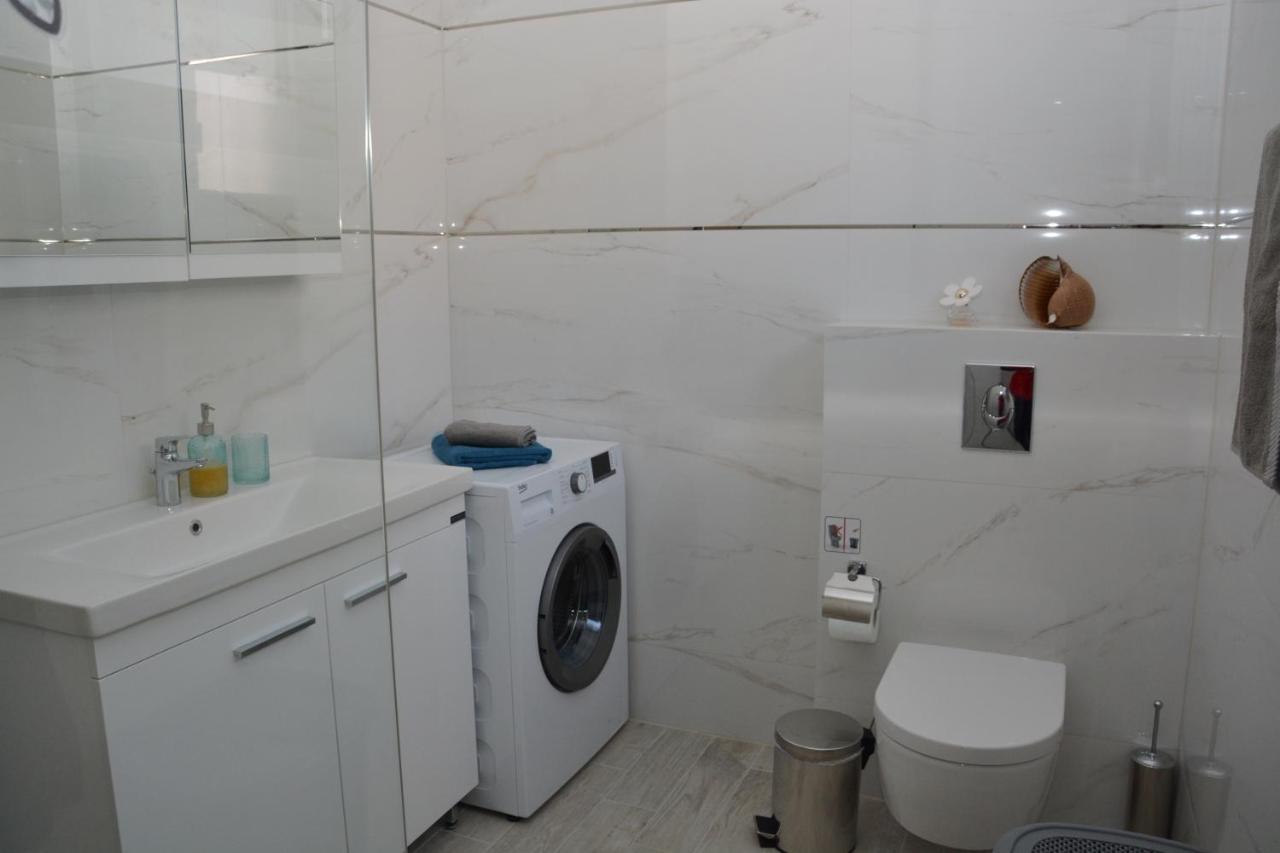 Pegasus Sea View Luxury Apartments Nea Vrasna Luaran gambar