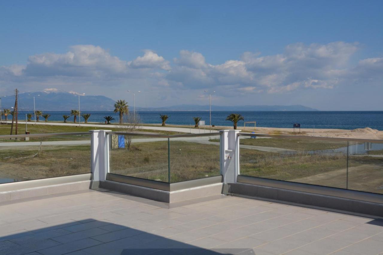 Pegasus Sea View Luxury Apartments Nea Vrasna Luaran gambar