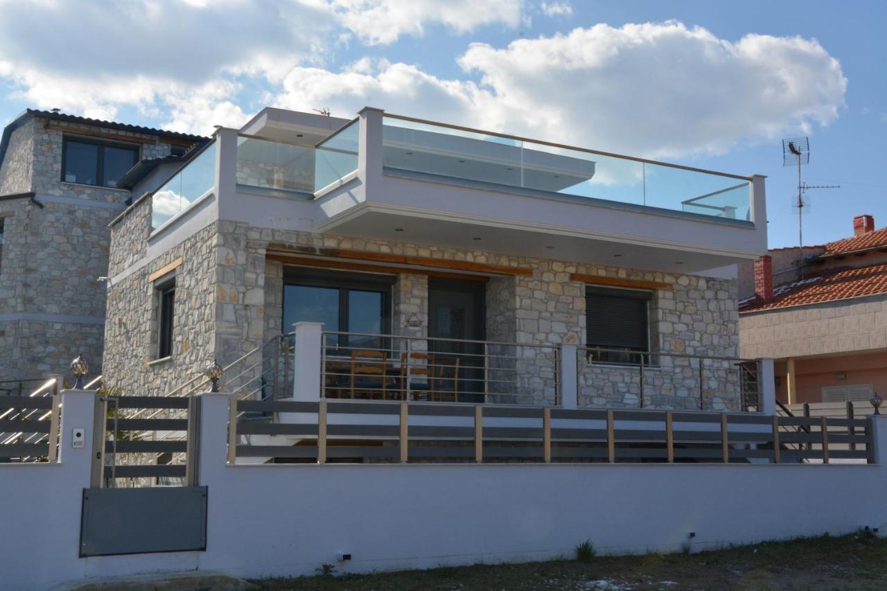 Pegasus Sea View Luxury Apartments Nea Vrasna Luaran gambar